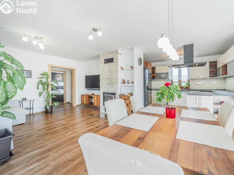 Prodej rodinného domu Králův Dvůr, Na Vyhlídce 461 č. 7