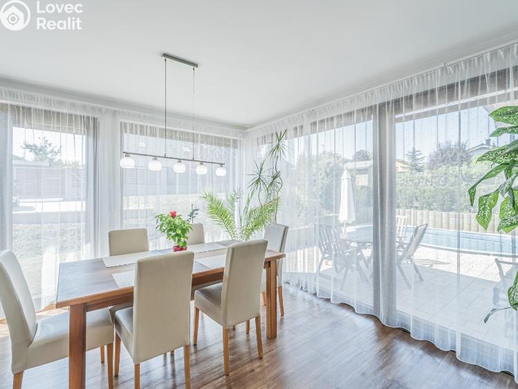 Prodej rodinného domu Králův Dvůr, Na Vyhlídce 461 č. 13