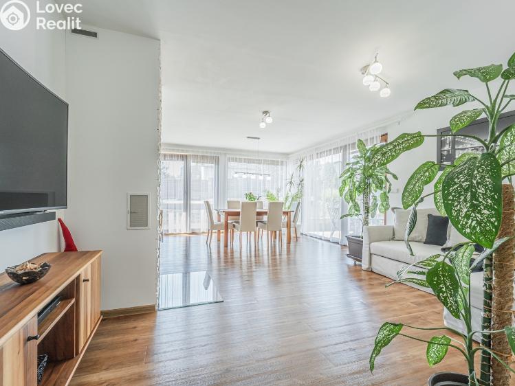 Prodej rodinného domu Králův Dvůr, Na Vyhlídce 461 č. 14