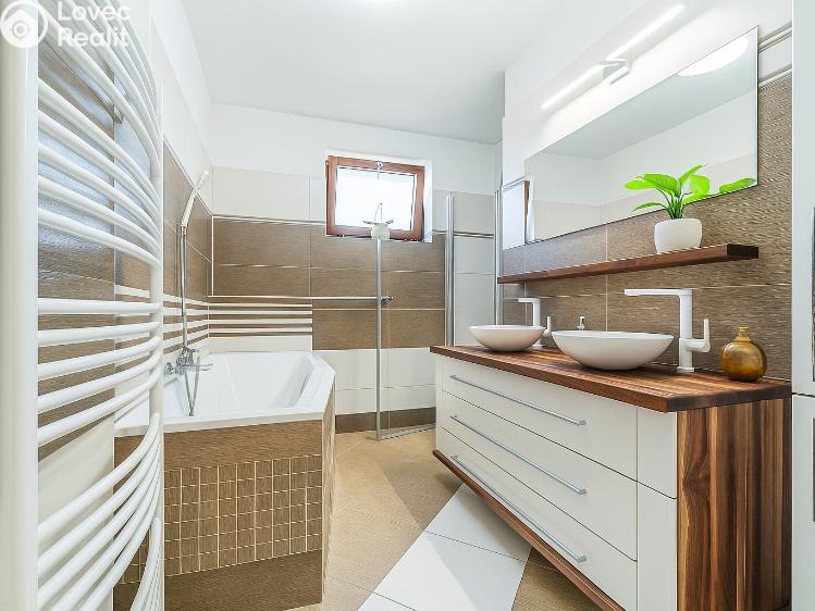 Prodej rodinného domu Králův Dvůr, Na Vyhlídce 461 č. 16