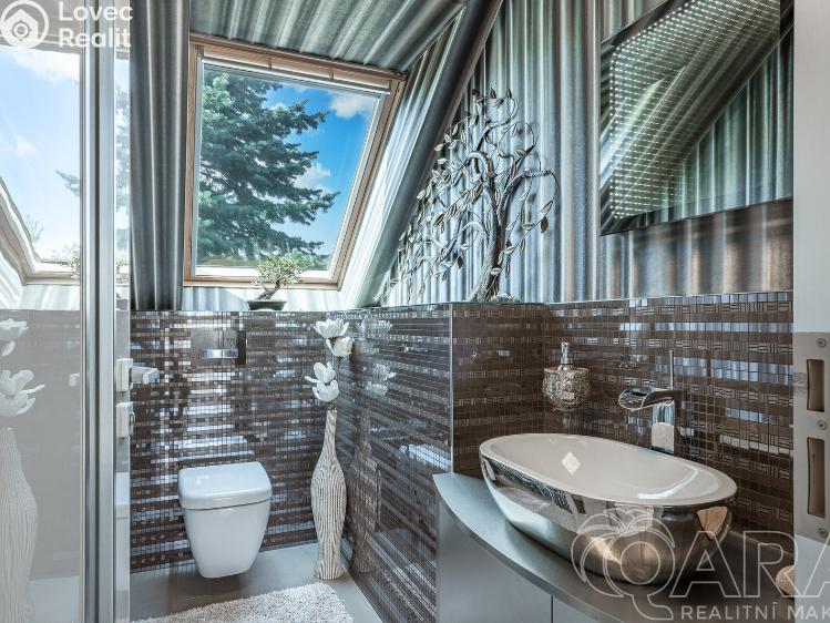 Sale villa Zeleneč, Štefánikova č. 15