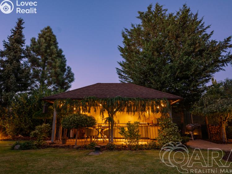 Sale villa Zeleneč, Štefánikova č. 26