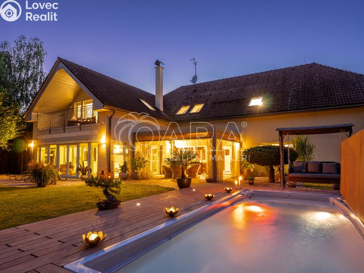 Sale villa Zeleneč, Štefánikova č. 1