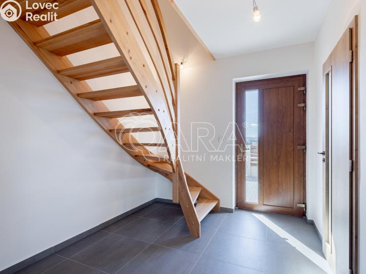 Продаж сімейного будинку Benešov č. 12