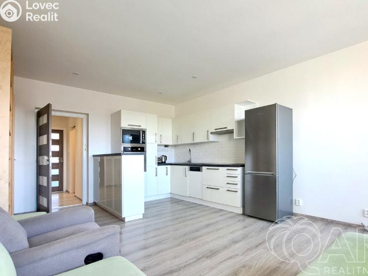 Rent apartment 2+KK Praha, Silurská 1006/5 č. 4