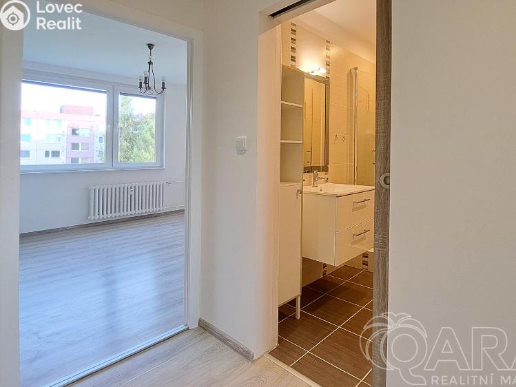 Rent apartment 2+KK Praha, Silurská 1006/5 č. 8