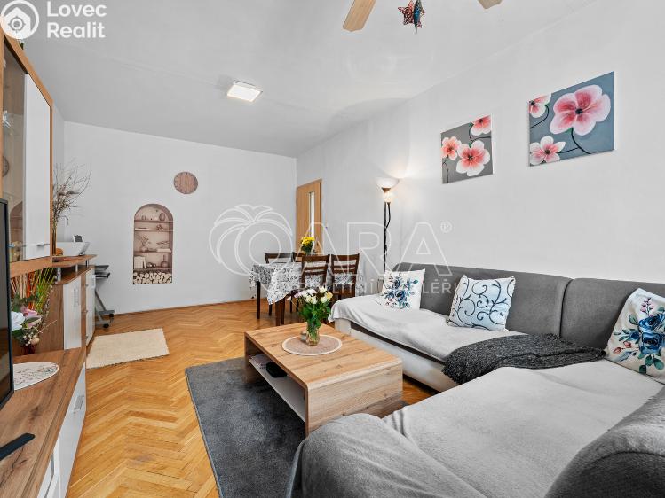 Prodej bytu 3+1 Praha, Běchorská 1843/54 č. 8