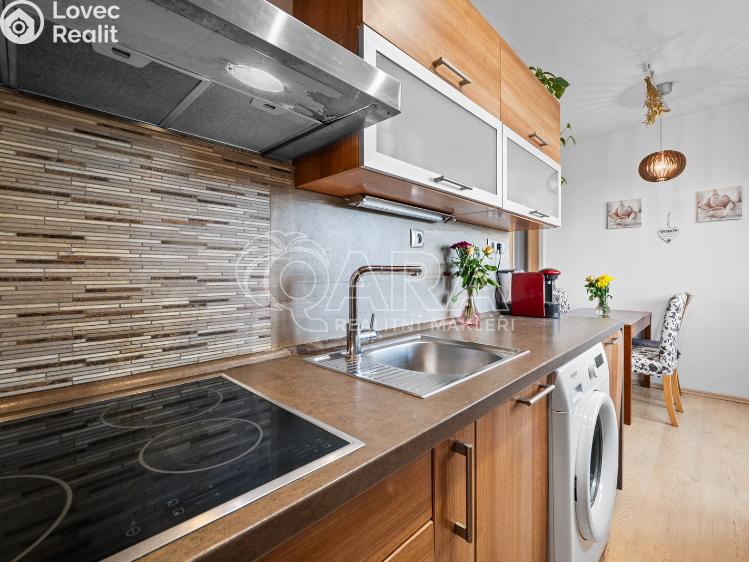 Prodej bytu 3+1 Praha, Běchorská 1843/54 č. 9