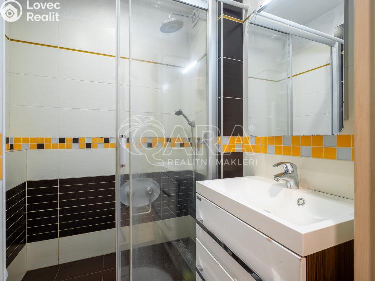 Prodej bytu 3+1 Praha, Běchorská 1843/54 č. 17