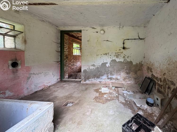 Prodej rodinného domu Úžice č. 19