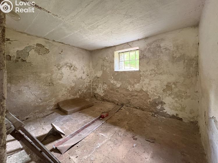 Prodej rodinného domu Úžice č. 22