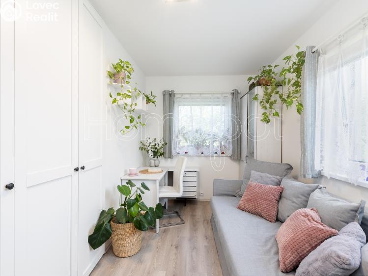 Sale family house Svojetice, Choceradská 385 č. 18