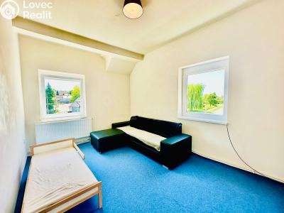 Prodej rodinného domu Tlučná, Hlavní č. 2