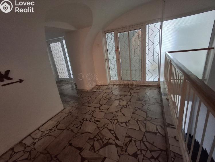 Pronájem kanceláře Kolín, Karlovo náměstí č. 3