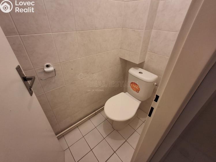 Pronájem kanceláře Kolín, Karlovo náměstí č. 8