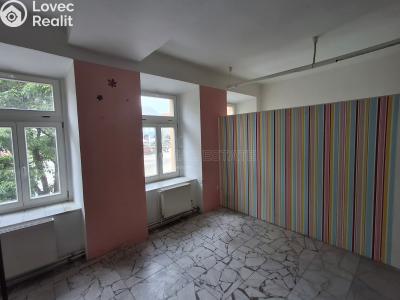 Pronájem kanceláře Kolín, Karlovo náměstí č. 6