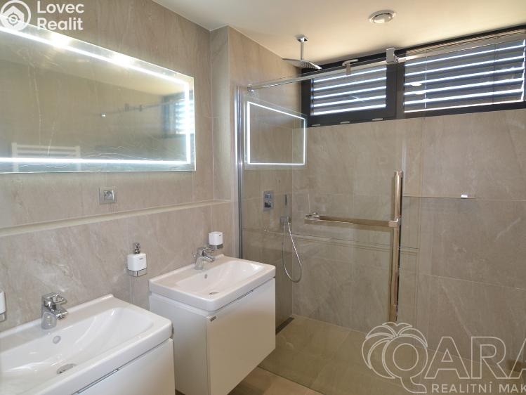 Pronájem rodinného domu Praha, Hejného 3042/6 č. 7