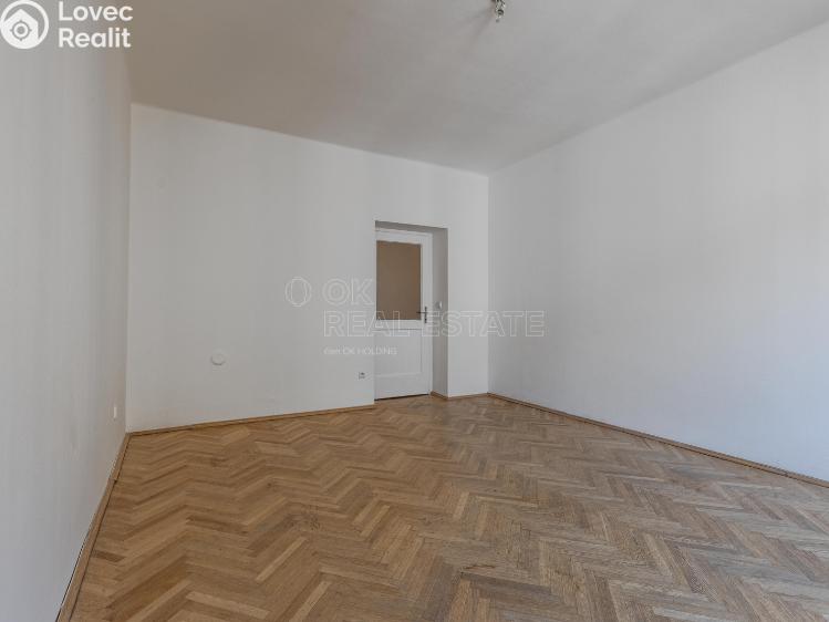 Prodej bytu 3+1 Praha, Jugoslávských partyzánů 957/42 č. 5