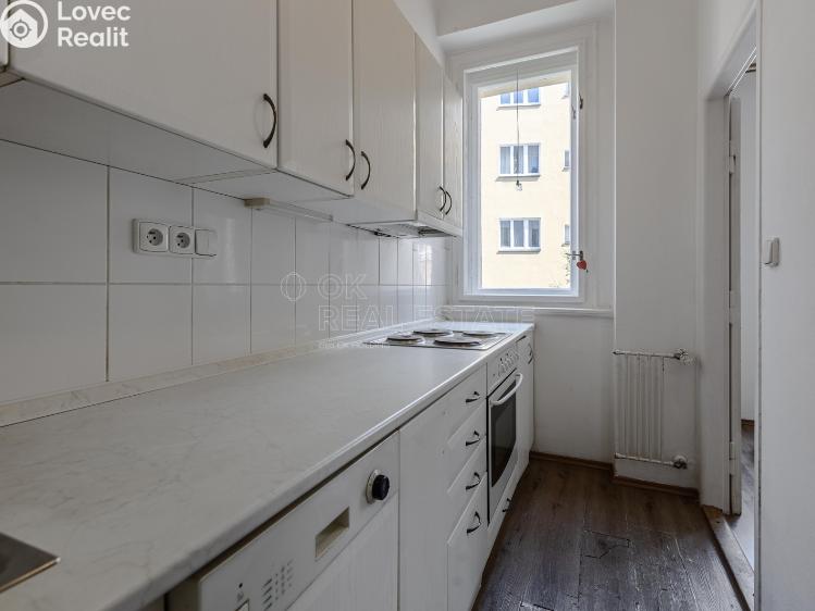 Prodej bytu 3+1 Praha, Jugoslávských partyzánů 957/42 č. 25