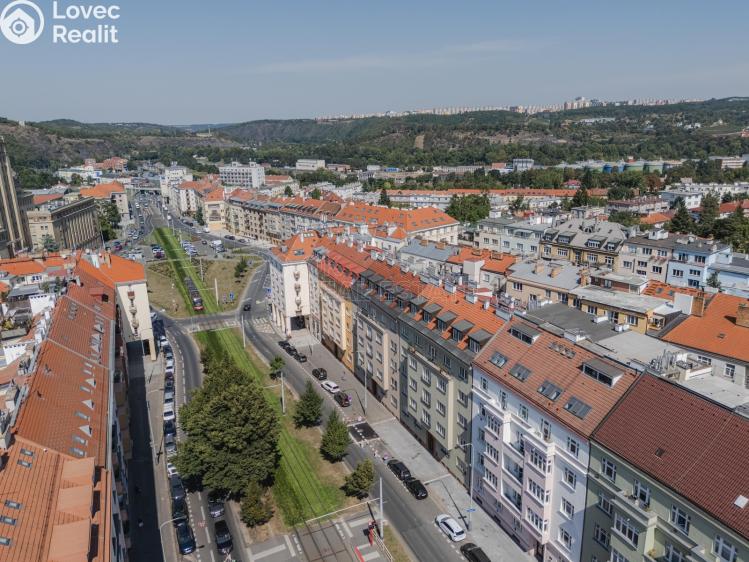 Prodej bytu 3+1 Praha, Jugoslávských partyzánů 957/42 č. 27