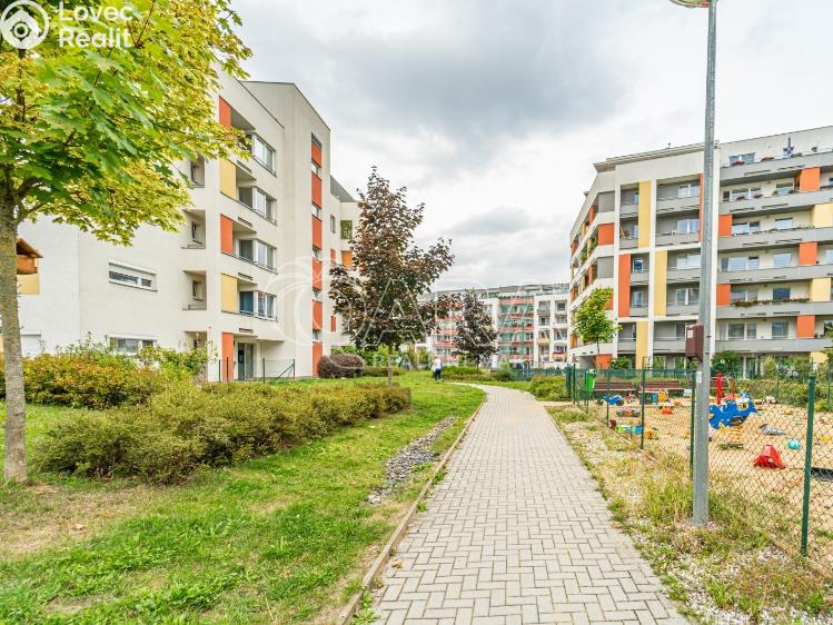 Prodej bytu 3+KK Praha, Sazovická 492/3 č. 16