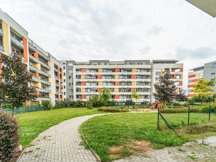 Prodej bytu 3+KK Praha, Sazovická 492/3 č. 17