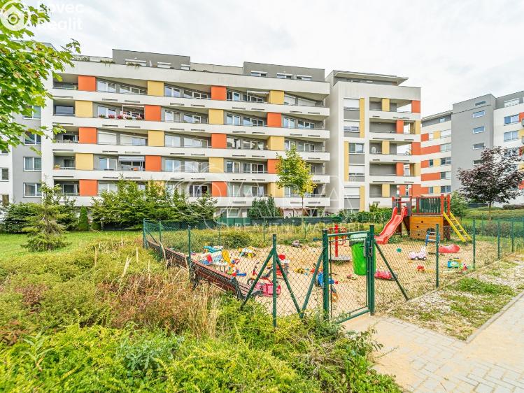 Prodej bytu 3+KK Praha, Sazovická 492/3 č. 22