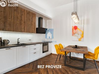 Prodej atypického bytu Horní Planá, Náměstí č. 1