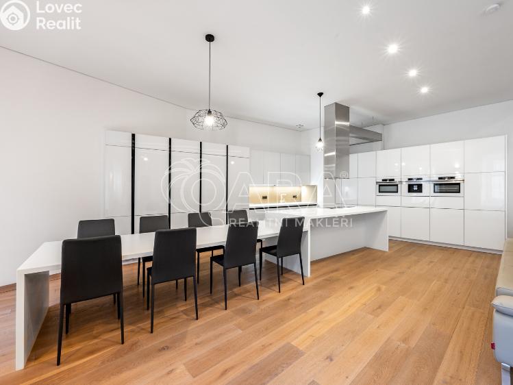 Pronájem bytu 3+KK Praha, Truhlářská č. 4