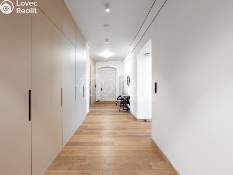 Pronájem bytu 3+KK Praha, Truhlářská č. 11