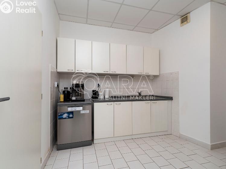 Pronájem komerční nemovitosti Ostrava, Přívozská 133/4 č. 8