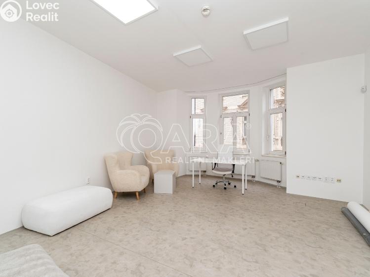 Pronájem komerční nemovitosti Ostrava, Přívozská 133/4 č. 11