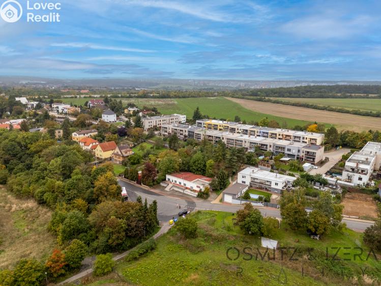 Prodej obchodního prostoru Praha, Nad rybníkem 589 č. 1