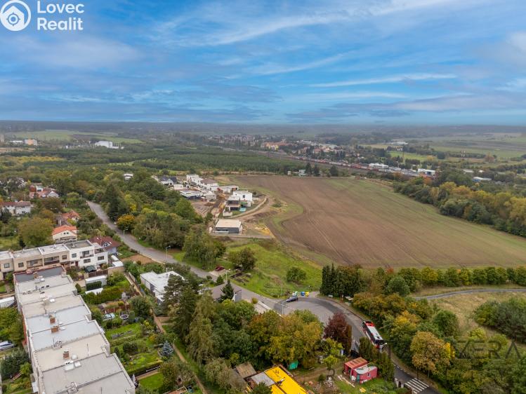 Prodej obchodního prostoru Praha, Nad rybníkem 589 č. 12