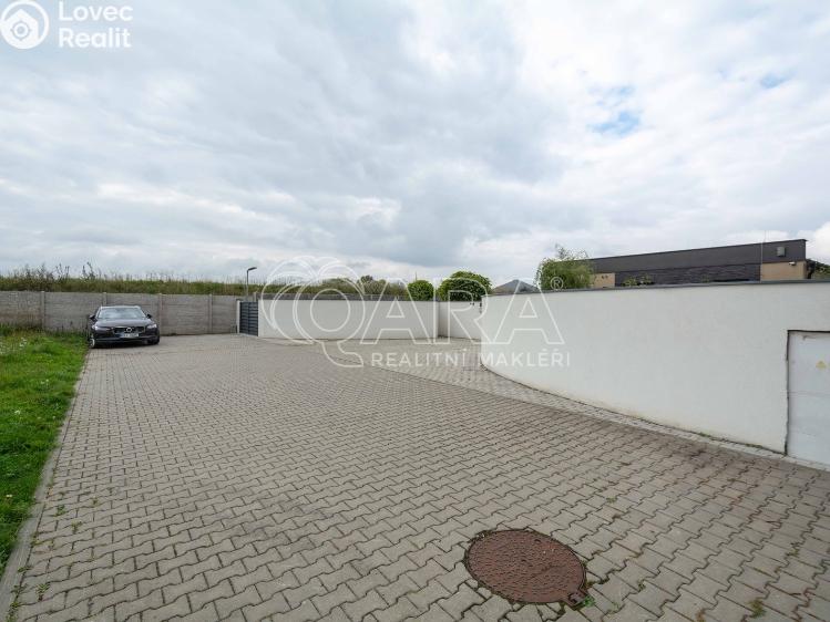 Продажа семейного дома Obříství č. 9