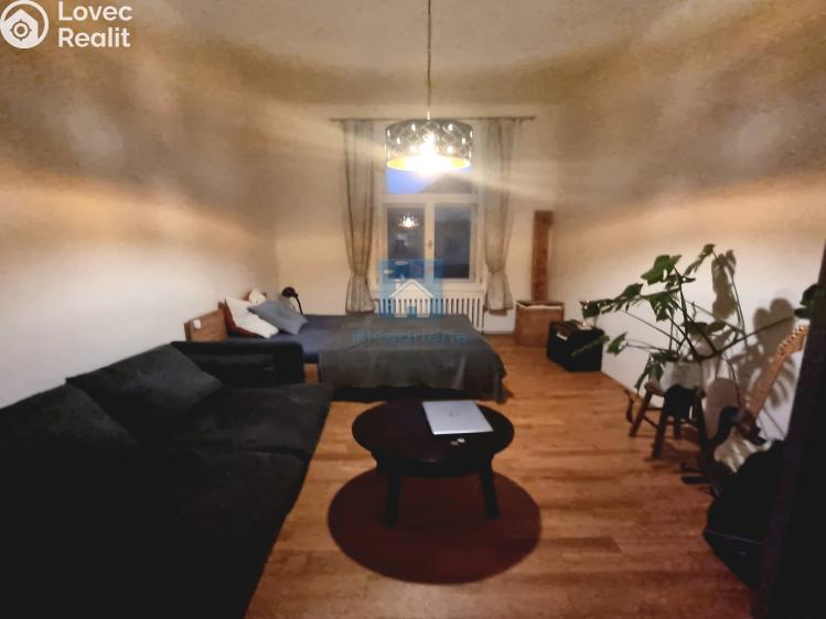 Pronájem bytu 2+1 Praha, Ostrovní č. 4