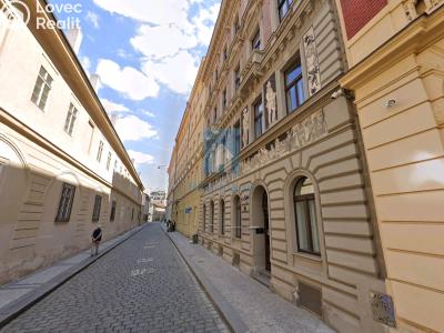 Pronájem bytu 2+1 Praha, Ostrovní č. 1