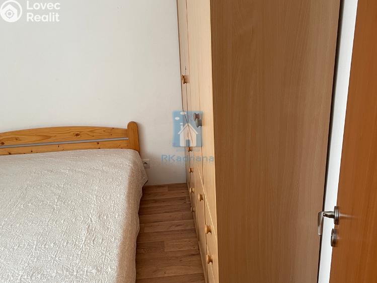 Pronájem bytu 2+KK Praha, Hostavická č. 4