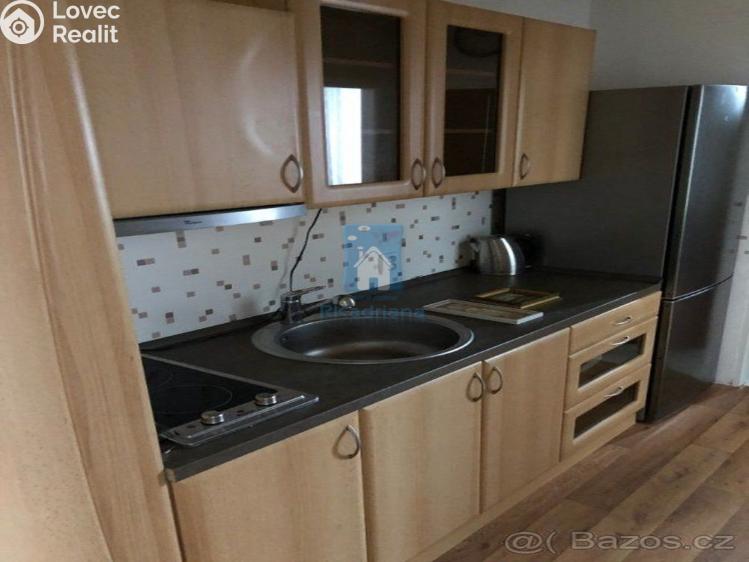 Pronájem bytu 2+KK Praha, Hostavická č. 7