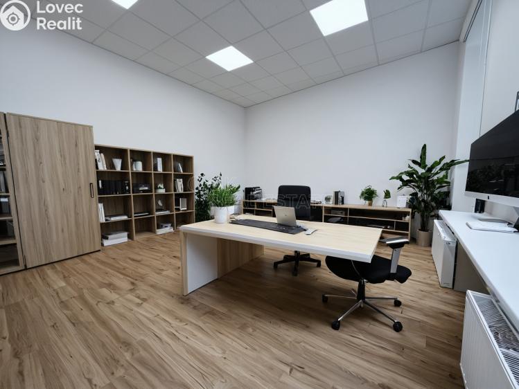 Аренда офисного помещения Ostrava, Nádražní 879/27 č. 10