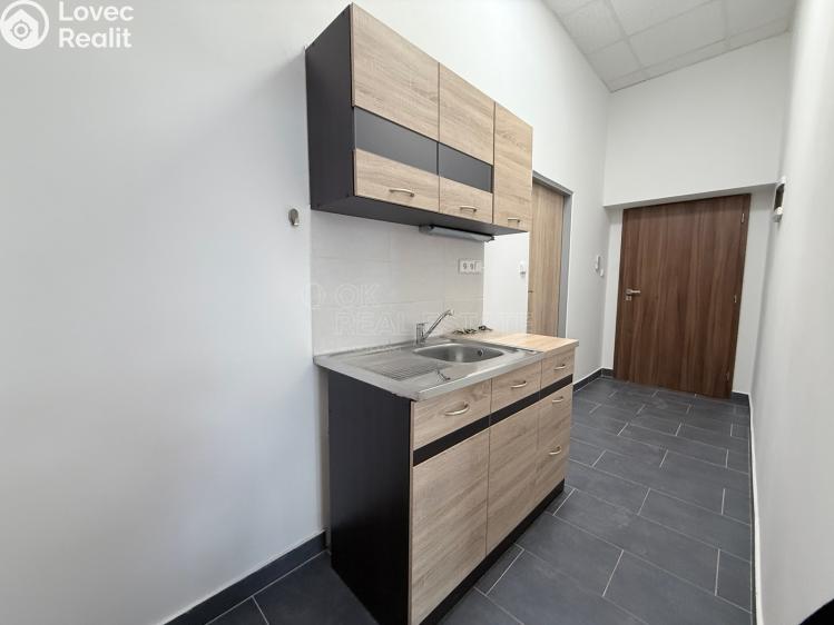 Аренда офисного помещения Ostrava, Nádražní 879/27 č. 12