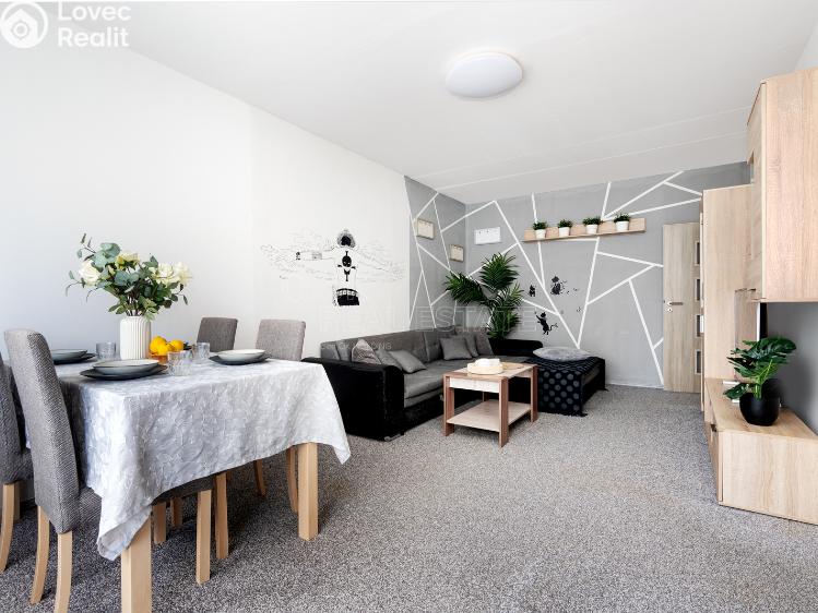 Sale apartment 3+1 Hradec Králové, třída Edvarda Beneše 1528/74 č. 5