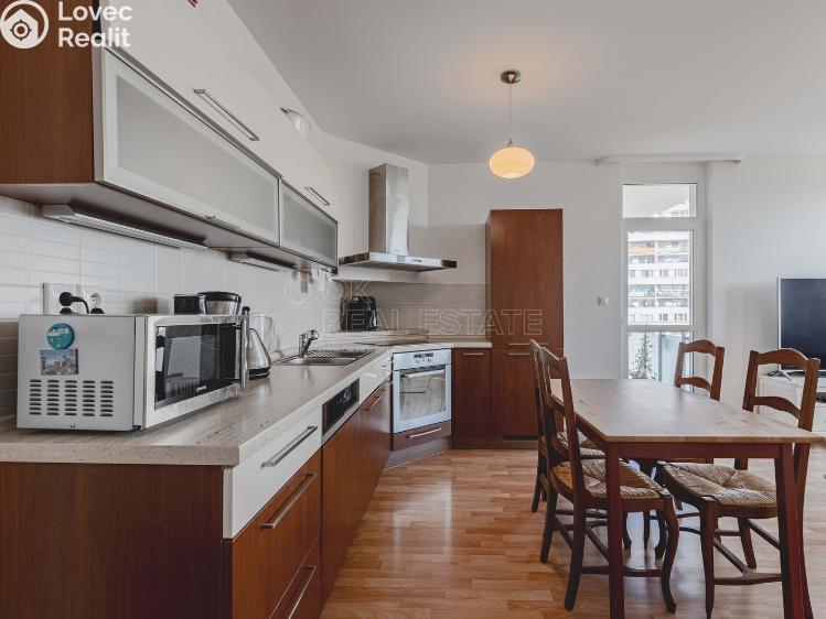 Pronájem bytu 2+KK Praha, V Štíhlách č. 2