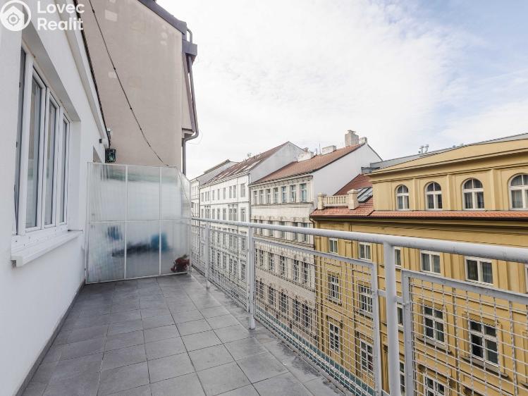 Rent apartment 1+KK Praha, Krakovská č. 7