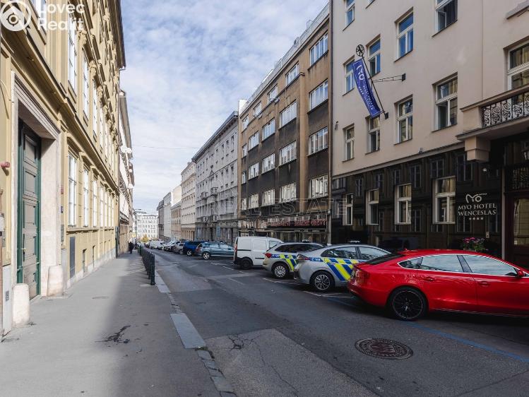 Rent apartment 1+KK Praha, Krakovská č. 17