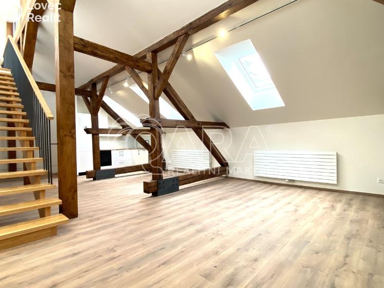 Pronájem bytu 2+KK Brno, Orlí 483/1 č. 1