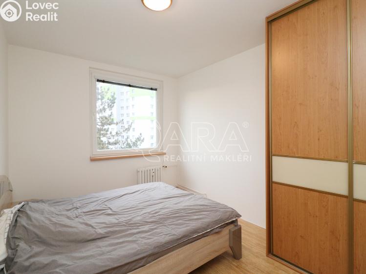 Pronájem bytu 3+1 Praha, Krškova 790/1 č. 18