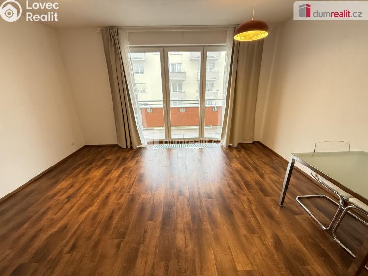 Pronájem bytu 1+KK Praha-Řeporyje, Toufarova č. 6