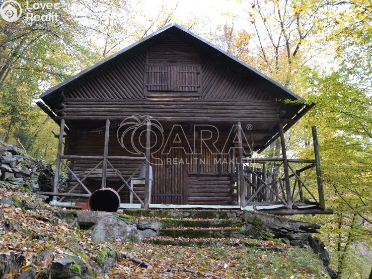 Sale hut Štěchovice č. 2