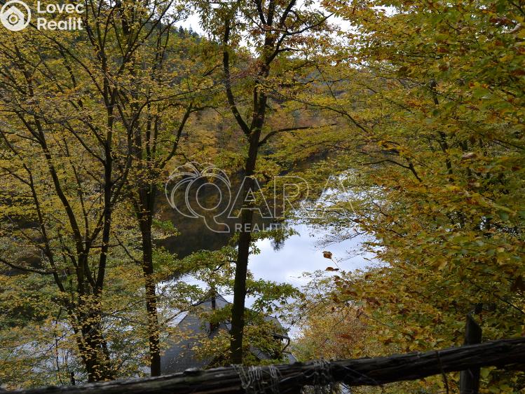 Sale hut Štěchovice č. 7